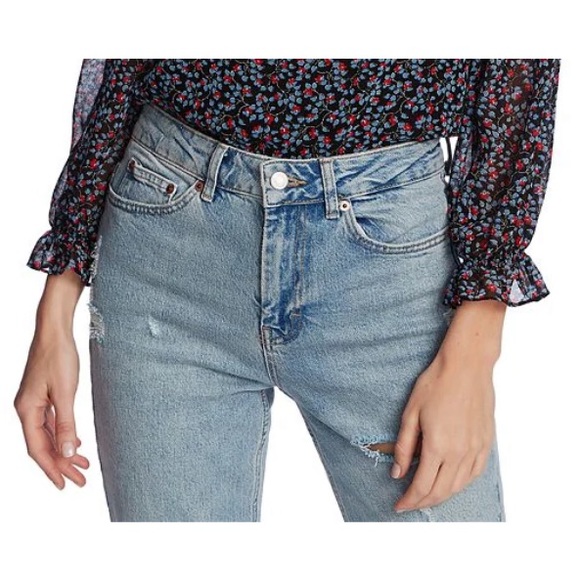 1.State | Floral Smock Mock Neck Blouse - Picture 3 of 4